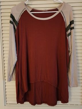 POL Distressed Colorblock Raglan Top Size Large Boho Oversized Tee